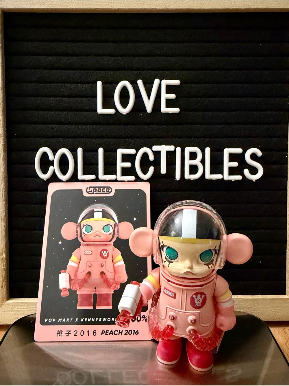 Popmart Mega Space Molly 100%
